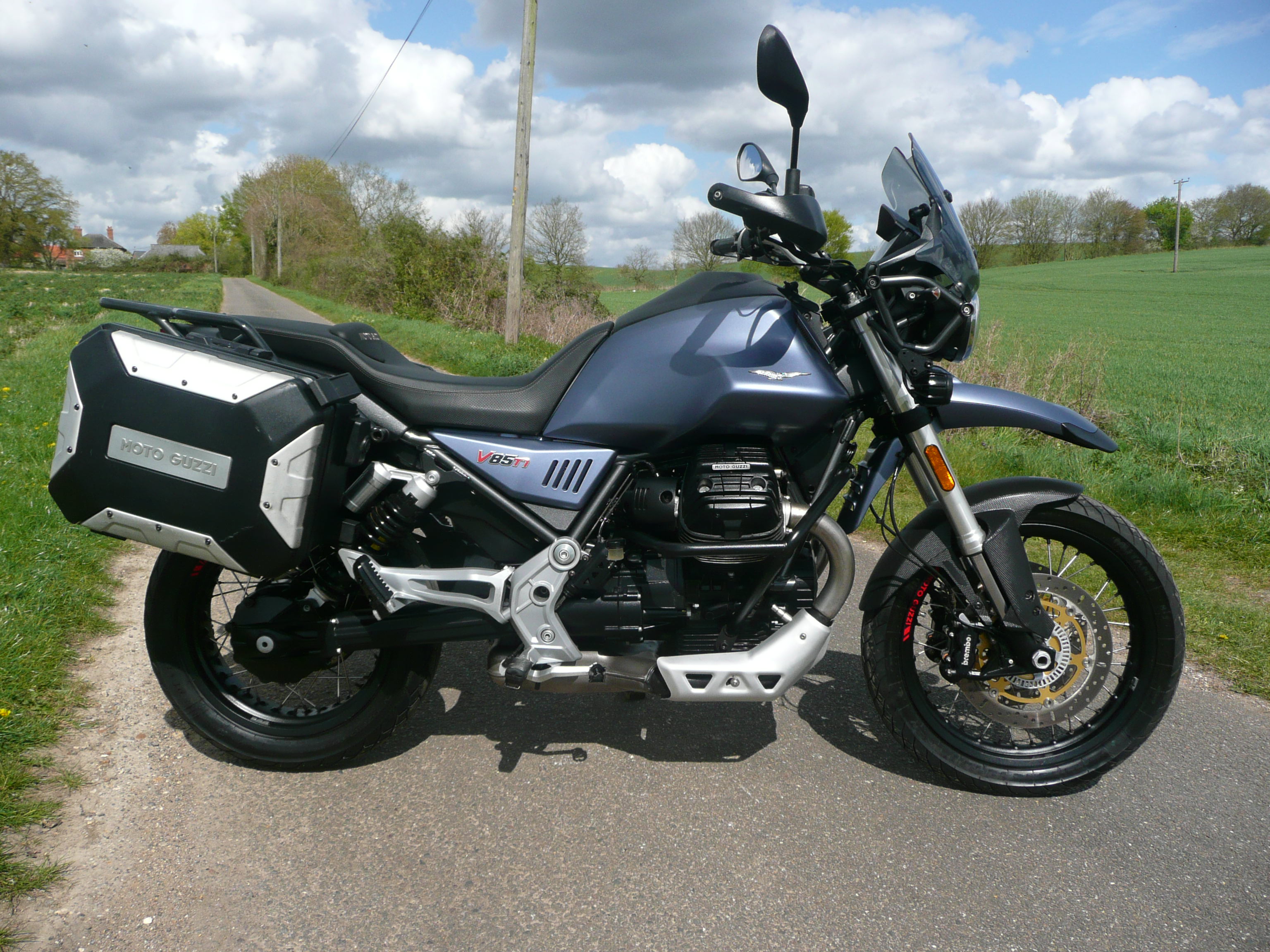 2019 Moto Guzzi V85TT ABS