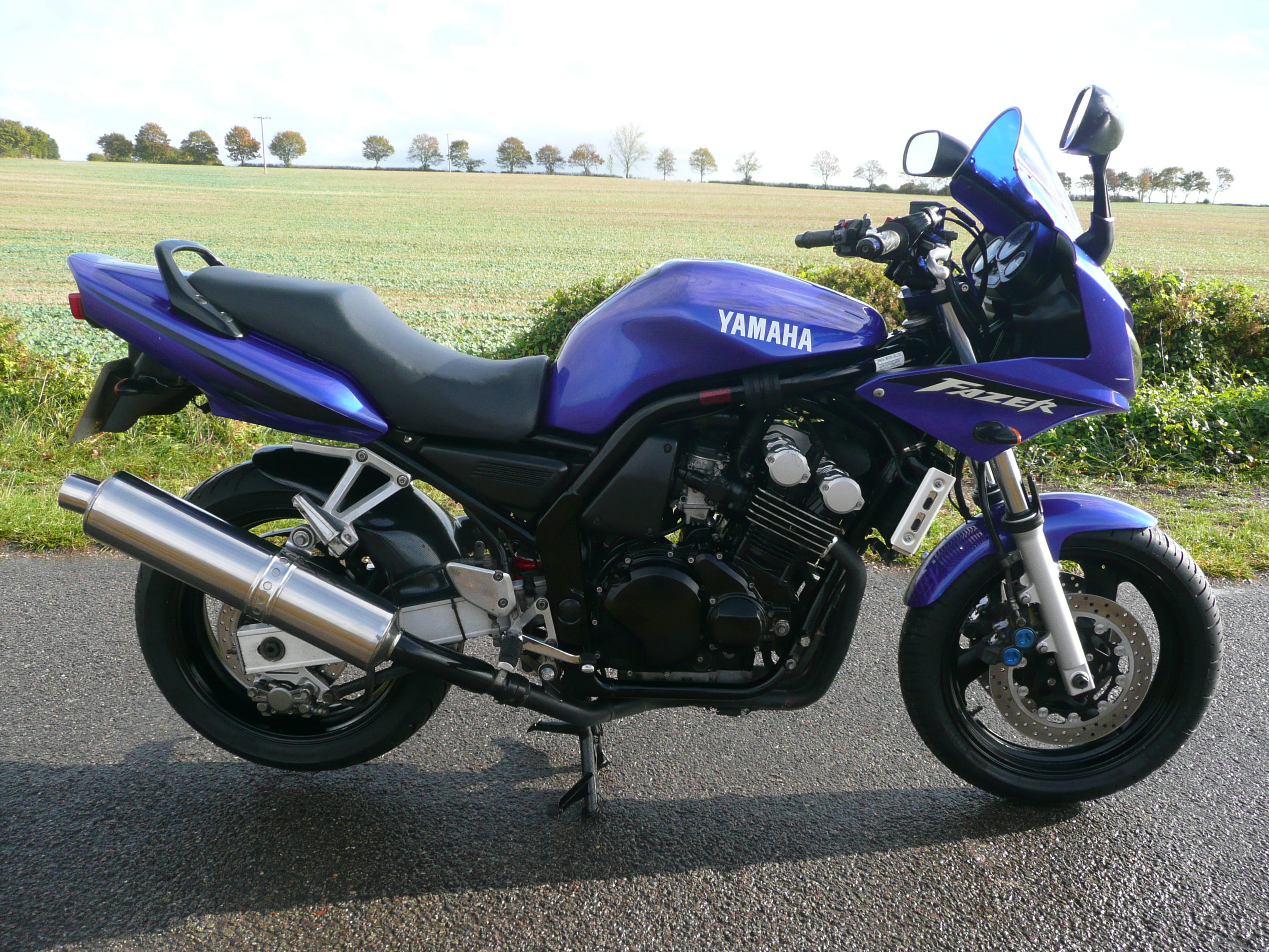 2002 Yamaha FZS 600 Fazer